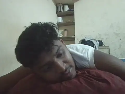 Snapshot of heartless__95 chatting on 17, 6, 2026 heartless 95 online show from 17, 6, 2026