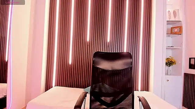 Snapshot of Aaron_Scoot chatting on 10, 1, 2026 Aaron Scoot online show from 10, 1, 2026