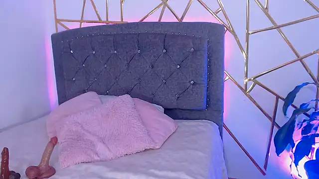 Zara47sweet online show from 8, 2, 2026