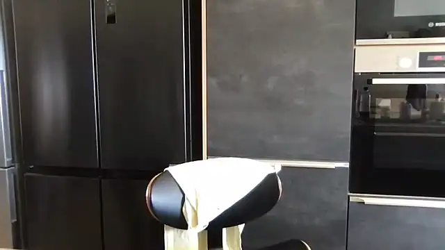 unconnudu21000 online show from 4, 3, 2026