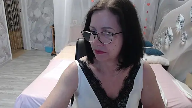 Snapshot of OlgaHottie chatting on 8, 5, 2026 OlgaHottie online show from 8, 5, 2026