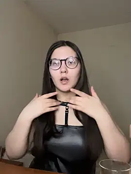 Snapshot of Prudie_Gabriella chatting on 3, 11, 2025 Prudie Gabriella online show from 3, 11, 2025