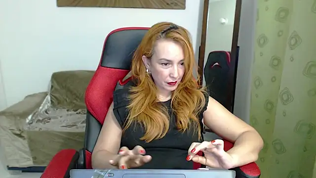 Snapshot of anitazarova chatting on 3, 1, 2025 anitazarova online show from 3, 1, 2025