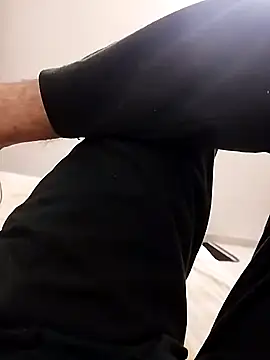 Snapshot of devilisinside9 chatting on 25, 12, 2024 devilisinside9 online show from 25, 12, 2024