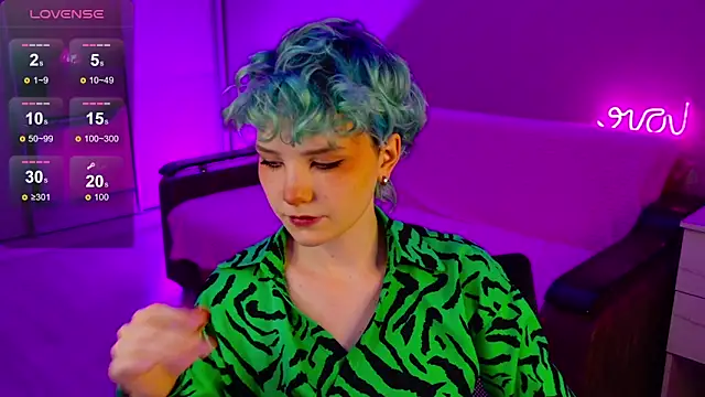 School Love online show from 13, 12, 2024