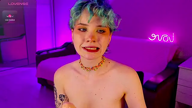 School Love online show from 16, 12, 2024