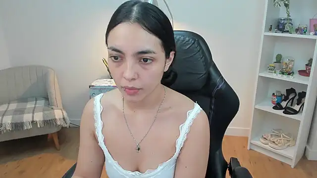 Snapshot of _BellaEvans_ chatting on 25, 2, 2026 BellaEvans online show from 25, 2, 2026