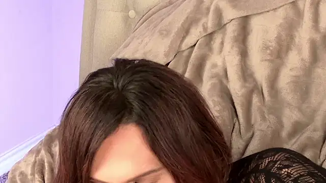 xprettysmilex online show from 6, 3, 2025