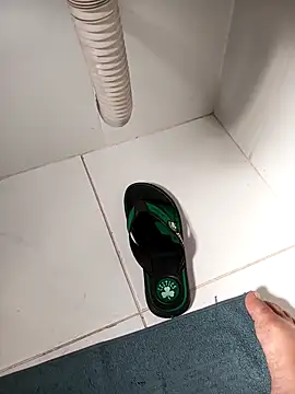 lobomisterioso13 online show from 13, 2, 2025