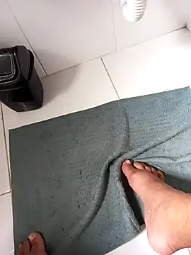 lobomisterioso13 online show from 10, 11, 2025