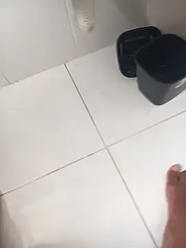 lobomisterioso13 online show from 3, 4, 2026