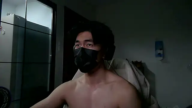 Snapshot of wuzhimao0207 chatting on 8, 7, 2026 wuzhimao0207 online show from 8, 7, 2026