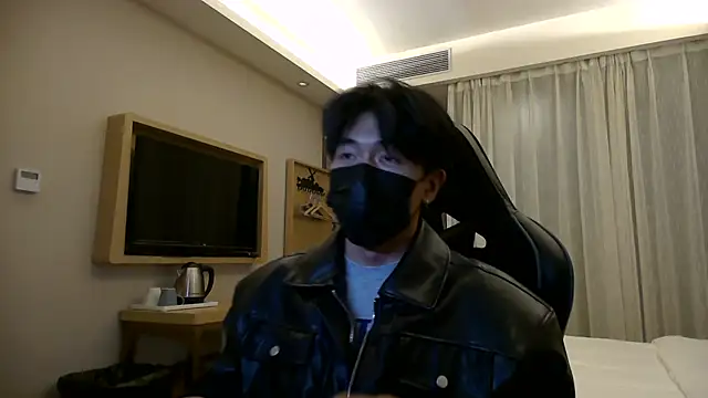 Snapshot of wuzhimao0207 chatting on 18, 7, 2026 wuzhimao0207 online show from 18, 7, 2026
