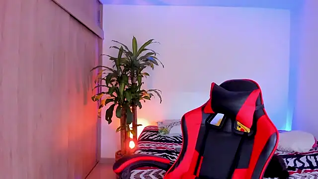 aldrinwhite online show from 11, 4, 2026