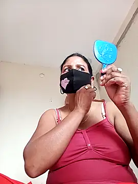 Snapshot of Neha-Roy chatting on 6, 10, 2025 Neha-Roy online show from 6, 10, 2025