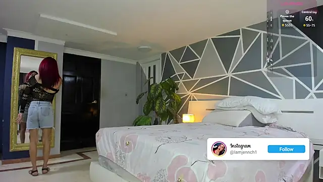 charolbruce 1 online show from 17, 10, 2025