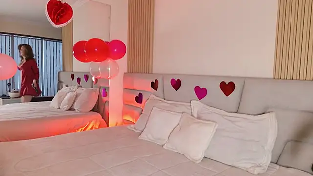 Snapshot of Zoe_Benson chatting on 14, 2, 2026 Zoe Benson online show from 14, 2, 2026