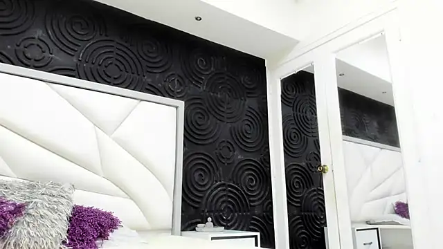 AbigailWilliams  online show from 30, 9, 2025