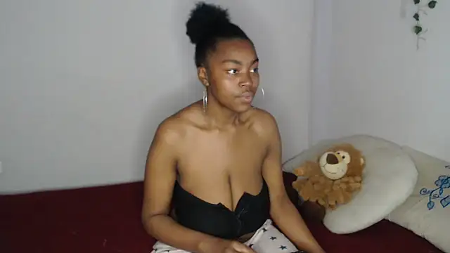 lyssyhorny online show from 22, 10, 2025