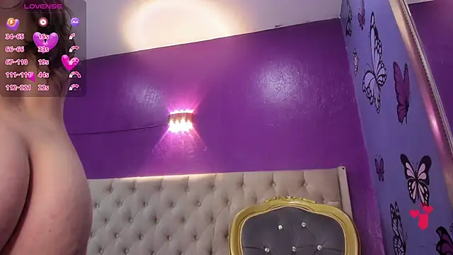 LittleCheerry online show from 2, 3, 2025