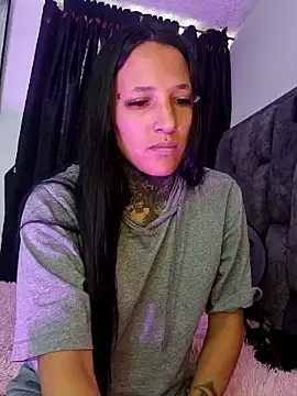 Nicole420squirt online show from 28, 12, 2024