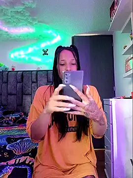 Nicole420squirt online show from 1, 10, 2025