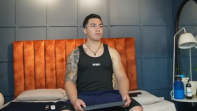 Ryan Hunt online show from 24, 2, 2025