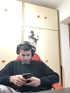 BigDickEnrg7195 online show from 23, 2, 2025