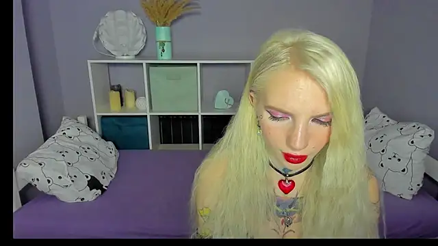 AnneTenet online show from 14, 2, 2025