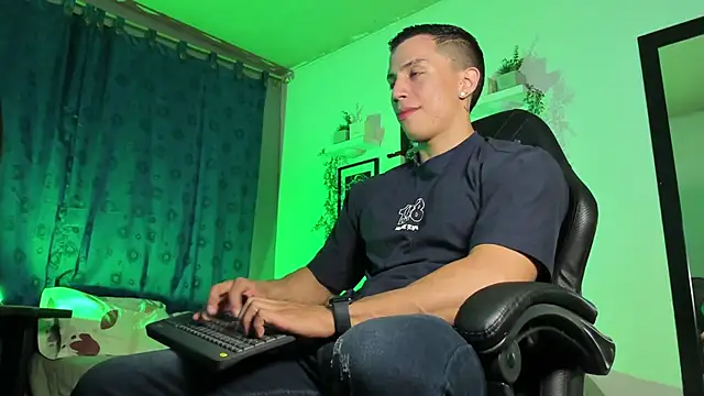 ThomsEvery  online show from 16, 10, 2025