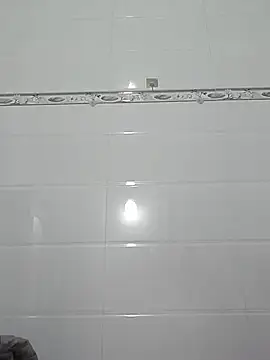 girldam95 online show from 18, 2, 2026