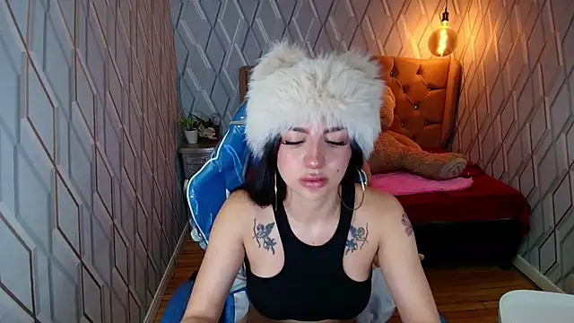 Snapshot of Angelchristix chatting on 4, 6, 2026 Angelchristix online show from 4, 6, 2026