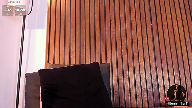 Snapshot of Jennmiiller_ chatting on 12, 3, 2025 Jennmiiller online show from 12, 3, 2025