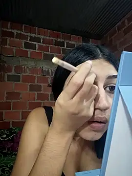 Julix A online show from 18, 12, 2025