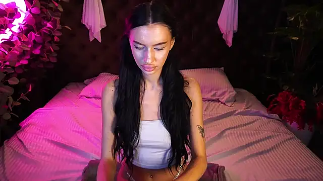 Snow WhiteeeX online show from 27, 10, 2025