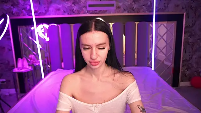 Snow WhiteeeX online show from 25, 3, 2026