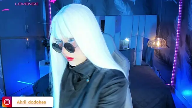 AHRI LEE online show from 18, 12, 2024