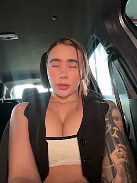 Lanataylor- online show from 15, 3, 2026