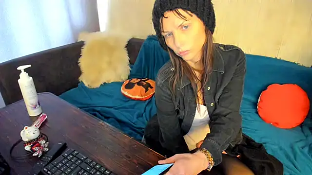 Snapshot of Elizabe_th chatting on 29, 4, 2026 Elizabe th online show from 29, 4, 2026