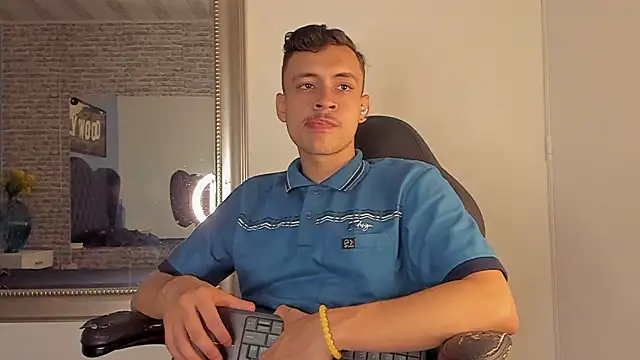 Desmon Clark online show from 29, 9, 2025