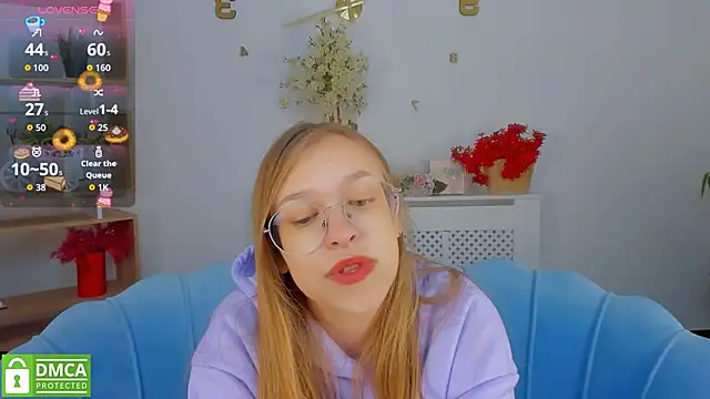 LayriantaVee online show from 2, 10, 2025