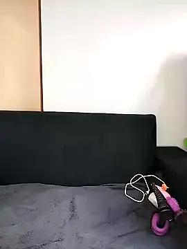 pixie-na online show from 2, 12, 2025