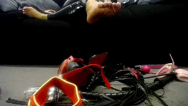 Niquitasparkles online show from 21, 1, 2025