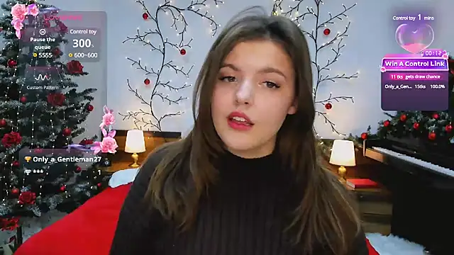 Snapshot of showmeparadise chatting on 14, 12, 2024 showmeparadise online show from 14, 12, 2024