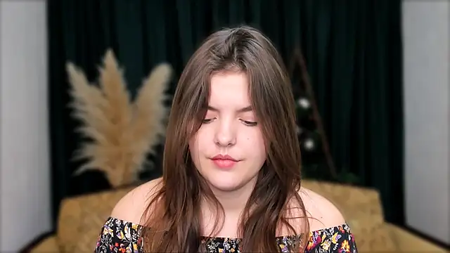 Snapshot of showmeparadise chatting on 24, 2, 2025 showmeparadise online show from 24, 2, 2025