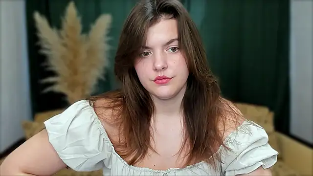 Snapshot of showmeparadise chatting on 4, 3, 2025 showmeparadise online show from 4, 3, 2025