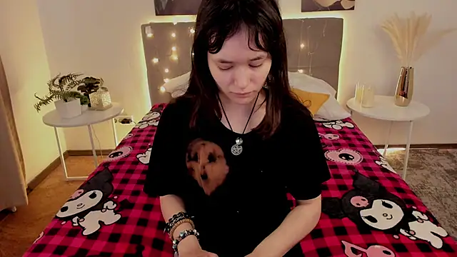 Emily Strikeee online show from 26, 5, 2026