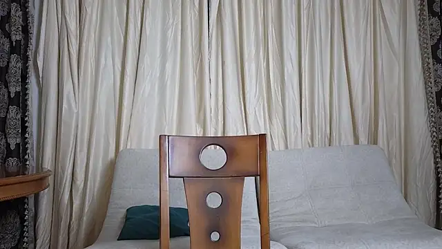 Snapshot of KellyAdderiy chatting on 2, 2, 2025 KellyAdderiy online show from 2, 2, 2025