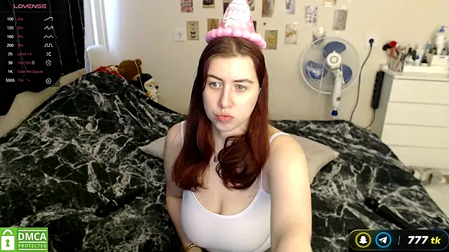 Snapshot of BettyandRich_ chatting on 7, 6, 2026 BettyandRich online show from 7, 6, 2026