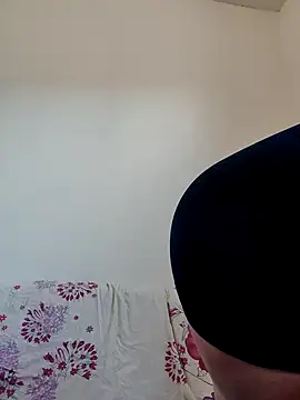 Snapshot of leeya_lee chatting on 21, 2, 2025 leeya lee online show from 21, 2, 2025